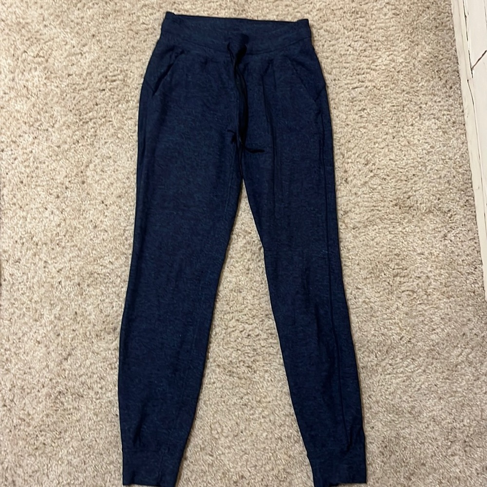 Lululemon high waisted joggers